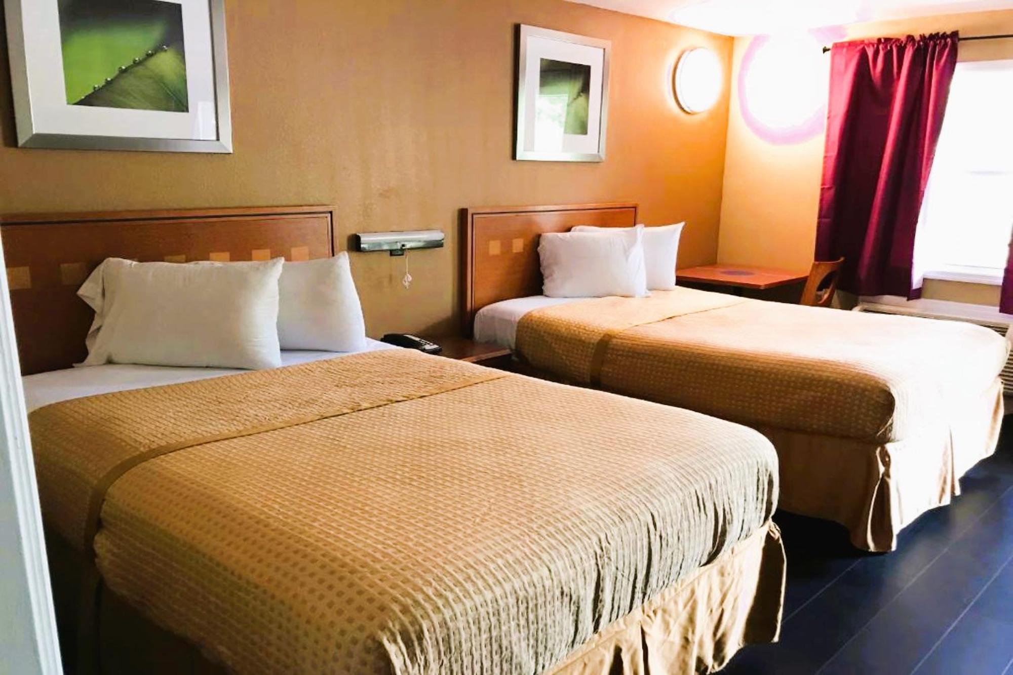Oyo Hotel Tallahassee Downtown Εξωτερικό φωτογραφία